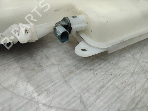 windscreen-washer-tank-bmw-1-e87-2003-2004-2005-2006-2007-2008-2009-2010-2011-2012-2013-24059443 main image