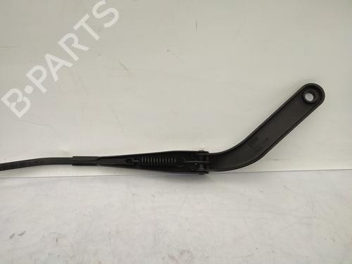 Front windshield wiper arm BMW 1 (E87) 116 d | BP24146228C143 