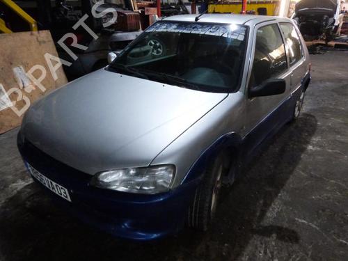 Headlight switch PEUGEOT 106 II (1A_, 1C_) 1.1 i | BP23668375I24 