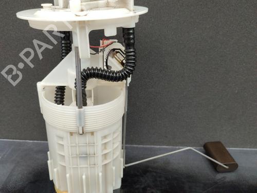 Used Fuel pump RENAULT MASTER II Van (FD) 2.5 dCi (101 hp) 23738870
