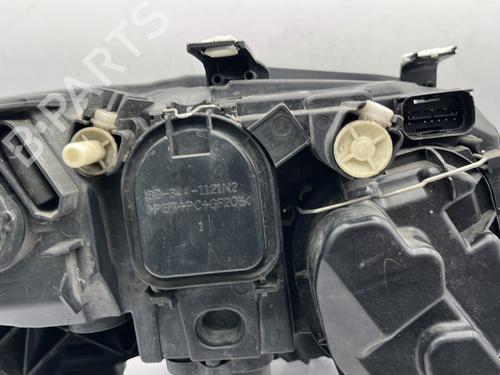 Left headlight BMW 3 (E90) 320 d | BP29839402C28