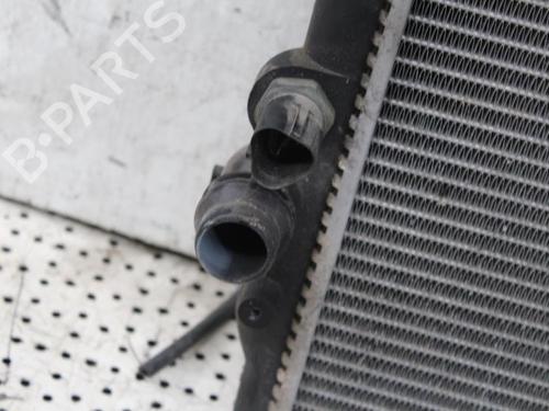 Used Water radiator Water radiator SEAT LEON (1M1) 1.9 TDI (150 hp) 23686140 23686140