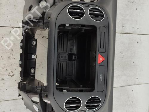 Used Dashboard Dashboard VW GOLF PLUS V (5M1, 521) 1.4 TSI (122 hp) 23703036 23703036