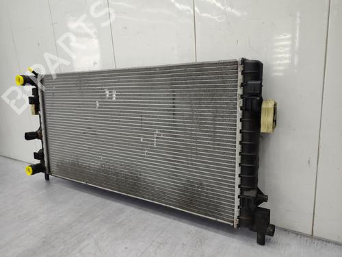 Used Water radiator Water radiator VW POLO V (6R1, 6C1) 1.2 TSI 16V (90 hp) 23742575 23742575