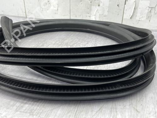 Gumowa uszczelka drzwi FORD C-MAX II (DXA/CB7, DXA/CEU) 1.0 EcoBoost | BP30046341C142 