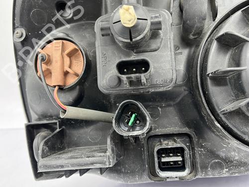 Left headlight HYUNDAI SANTA FÉ I (SM) 2.0 CRDi | BP26711678C28 