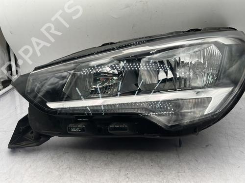 Used Left headlight OPEL CORSA F (P2JO) 1.2 (68) (101 hp) 30852703