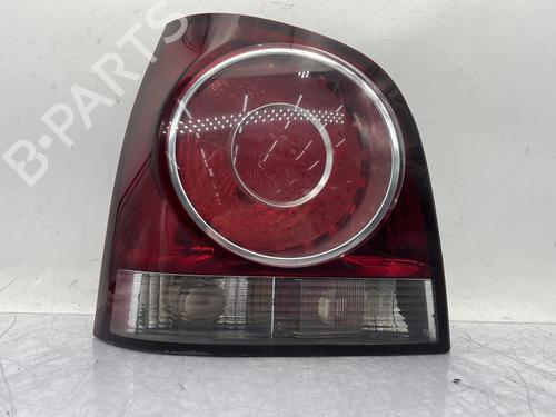 Farolim esquerdo VW POLO IV (9N_, 9A_) 1.2 12V (64 hp) 32249887