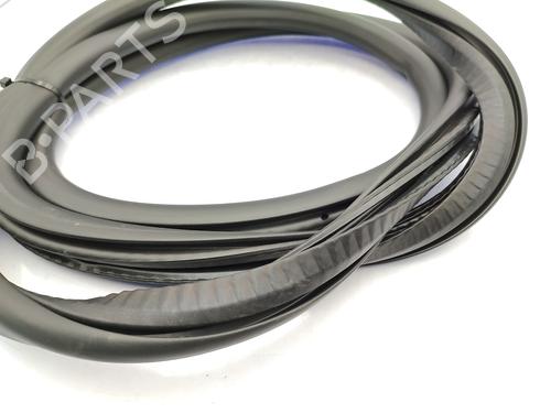 Used Rubber door seal Rubber door seal PEUGEOT 2008 II (UD_, US_, UY_, UJ_, UR_, UC_) 1.5 BlueHDI 130 (131 hp) 23758492 23758492