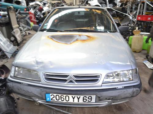 Left headlight CITROËN XANTIA (X1_, X2_) 2.0 HDI 109 | BP23666663C28 