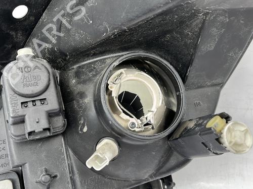 Right headlight CITROËN XSARA PICASSO (N68) 2.0 16V | BP26604147C29 