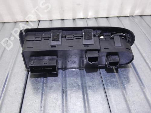 Used Left front window switch Left front window switch CITROËN C5 III (RD_) 2.0 HDi (RDRHD8, RDRHDJ, RDRHR8, RDRHRJ) (136 hp) 23691121 23691121