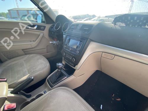 Right sun visor SKODA YETI (5L) 1.2 TSI | BP36551589I2 - Image 100