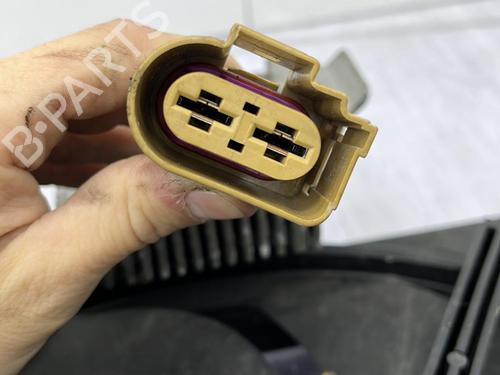 radiator-fan-audi-a4-b5-8d2-1994-1995-1996-1997-1998-1999-2000-2001-23704439 main image