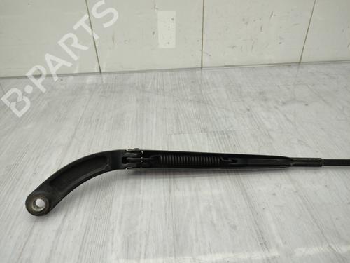 Front windshield wiper arm RENAULT CLIO IV (BH_) 1.5 dCi 75 | BP23719218C143 