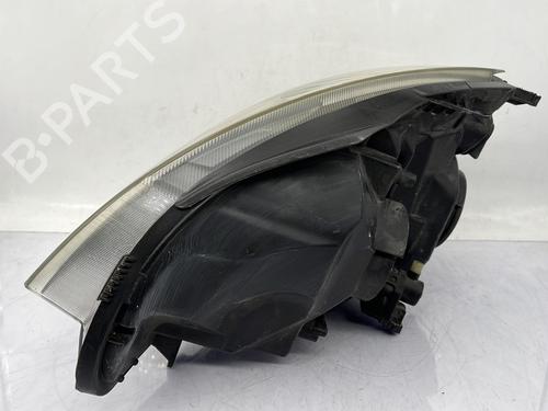 Right headlight RENAULT CLIO II (BB_, CB_) 1.5 dCi (B/CB07) | BP30203802C29 