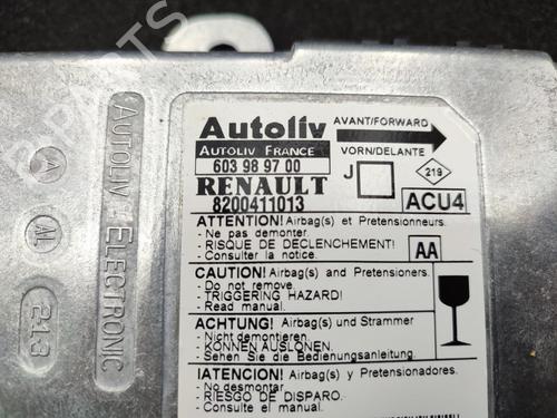 ecu-airbags-renault-scenic-ii-jm01_-2003-2004-2005-2006-2007-2008-2009-2010-23741347 main image