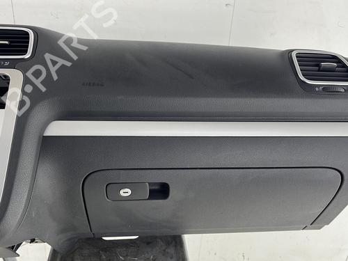 Dashboard VW SCIROCCO III (137, 138) 2.0 TDI | BP23761761C46  - Image 7