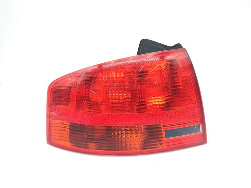 Used Left taillight AUDI A4 B7 (8EC) 2.0 TDI (170 hp) 23681570