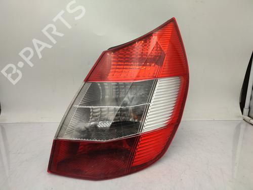 Højre baglygte RENAULT SCÉNIC II (JM0/1_) 1.9 dCi (JM0G, JM12, JM1G, JM2C) (120 hp) 28673071