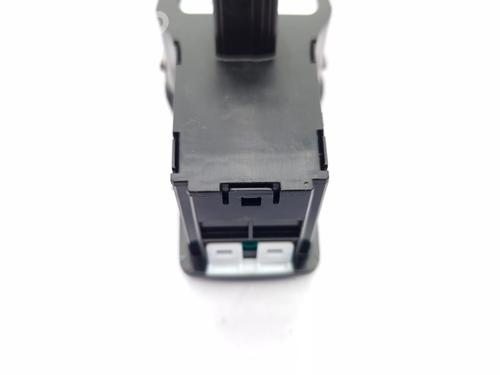 headlight-switch-fiat-500x-334_-2014-23750127 main image