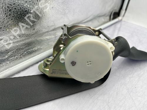 rear-right-seatbelt-renault-modus-grand-modus-fjp0_-2004-34043868 main image