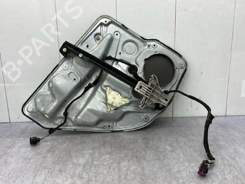 Rudehejsemekanisme Højre bagtil VW BORA I (1J2) 1.9 TDI (110 hp) 23756752