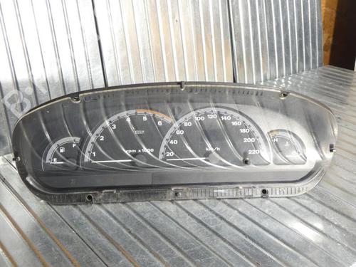 Used Instrument cluster Instrument cluster FIAT BRAVA (182_) 1.9 TD 100 S (182.BF) (100 hp) 23697280 23697280