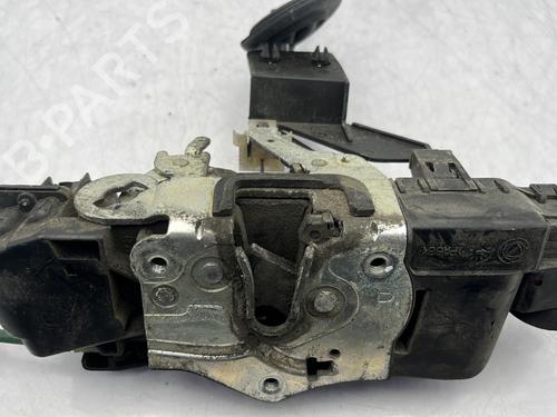 Used Front right lock Front right lock FIAT STILO (192_) 1.9 JTD (192_XE1A) (115 hp) 32317076 32317076