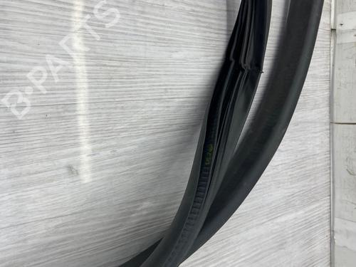 Used Rubber door seal Rubber door seal 37993183 37993183