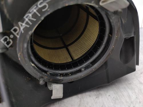 Used Air filter box AUDI A4 B8 Avant (8K5) 2.7 TDI (190 hp) 23732369