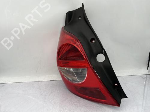 Używane Lampa tylna lewa RENAULT CLIO III (BR0/1, CR0/1) 1.2 16V (BR02, BR0J, BR11, CR02, CR0J, CR11) (75 hp) 23762101