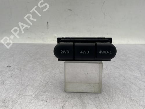 Used Switch SUZUKI JIMNY Closed Off-Road Vehicle (SN) 1.5 DDiS 4WD (SN415D) (65 hp) 30484795