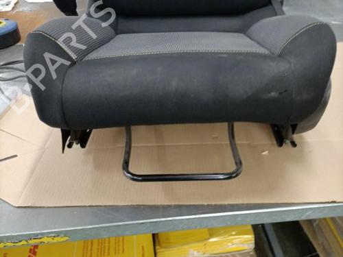 Left front seat CITROËN C3 III (SX) 1.6 BlueHDi 75 | BP32187673C15 