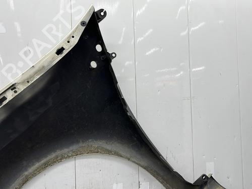 Right front fenders RENAULT CLIO III (BR0/1, CR0/1) 1.2 16V (BR02, BR0J, BR11, CR02, CR0J, CR11) | BP27594518C42 
