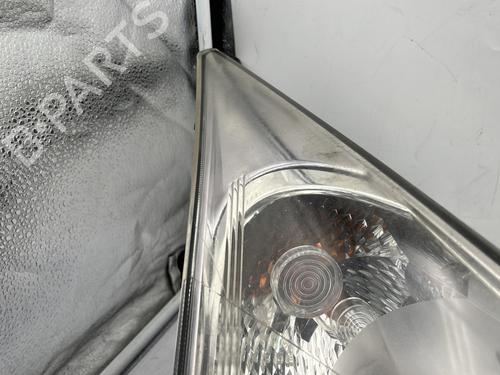 Used Right headlight Right headlight CHEVROLET CRUZE Station Wagon (J308) 1.7 TD (131 hp) 33569551 33569551