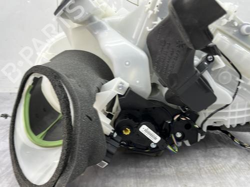 Heater matrix box CITROËN C3 III (SX) 1.2 PureTech 82 | BP33420820M61 - Image 8