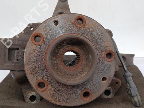 Right front steering knuckle RENAULT MEGANE III Hatchback (BZ0/1_, B3_) 1.5 dCi (BZ09, BZ0D, BZ1W, BZ29, BZ14) | BP23704387M26