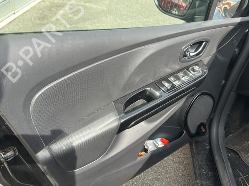 Left tailgate light RENAULT CLIO IV (BH_) 0.9 TCe 90 (BHNF, BHMA, BHMH, BHJK, BHJR) | BP29981708C79 - Image 21