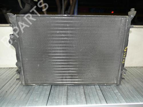 Used Water radiator Water radiator 23671370 23671370