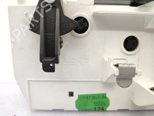 Climate control PEUGEOT 206 Hatchback (2A/C) 1.1 i | BP23719118I5 
