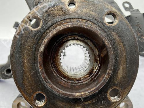 Left front steering knuckle RENAULT CAPTUR I (J5_, H5_) 1.2 TCe 120 | BP28423604M25 