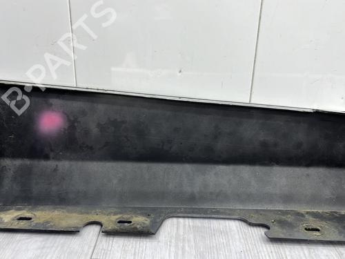 Próg lewy BMW 1 (E81) 118 d | BP23760922C115 