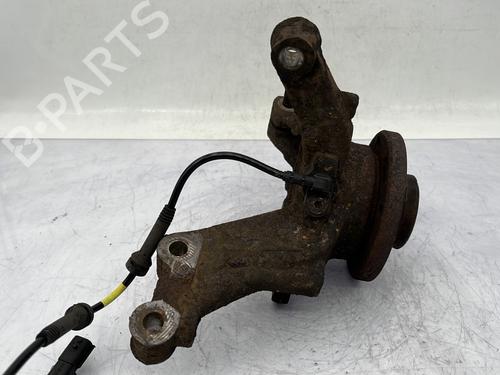 Used Left front steering knuckle Left front steering knuckle DACIA LOGAN MCV II TCe 90 (K8M1, K8MA, K8AC) (90 hp) 25913020 25913020