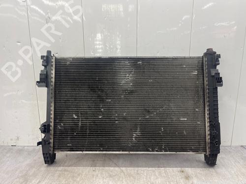 Used Water radiator Water radiator 37189572 37189572