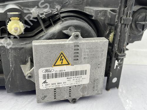 Right headlight FORD MONDEO III (B5Y) 2.0 16V | BP30136462C29 