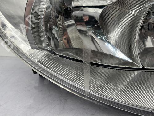 Right headlight RENAULT SCÉNIC II (JM0/1_) 1.9 dCi (JM0G, JM12, JM1G, JM2C) | BP30129218C29