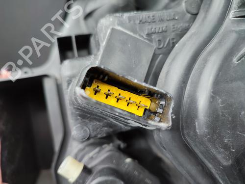 Used Right headlight Right headlight RENAULT VEL SATIS (BJ0_) 2.2 dCi (BJ0M) (113 hp) 23687805 23687805