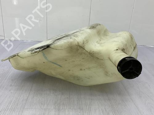 Used Windscreen washer tank RENAULT TRAFIC Van (T_, P_, V_) 1.9 D (60 hp) 23702310