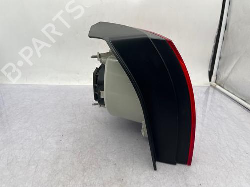 right-taillight-vw-golf-v-1k1-2003-2004-2005-2006-2007-2008-2009-2010-34281095 main image